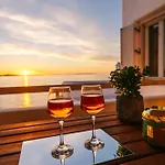 Elysium By With-inn Mykonos 3* Túrlosz