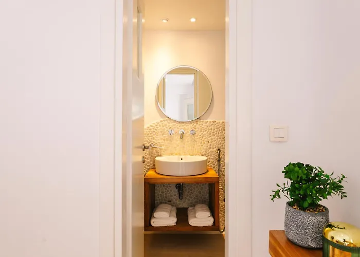 Elysium By With-inn Mykonos شقة فندقية تورلوس