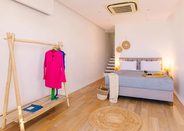 Elysium By With-inn Mykonos شقة فندقية تورلوس