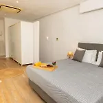 Elysium By With-inn Mykonos Apart-hotel Tourlos
