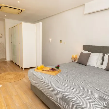 Elysium By With-inn Mykonos Lägenhetshotell Tourlos