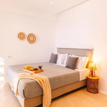 Elysium By With-inn Mykonos Lägenhetshotell 3*